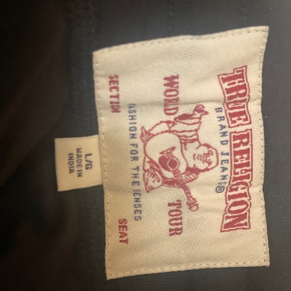 True Religion - Picture 4 of 4